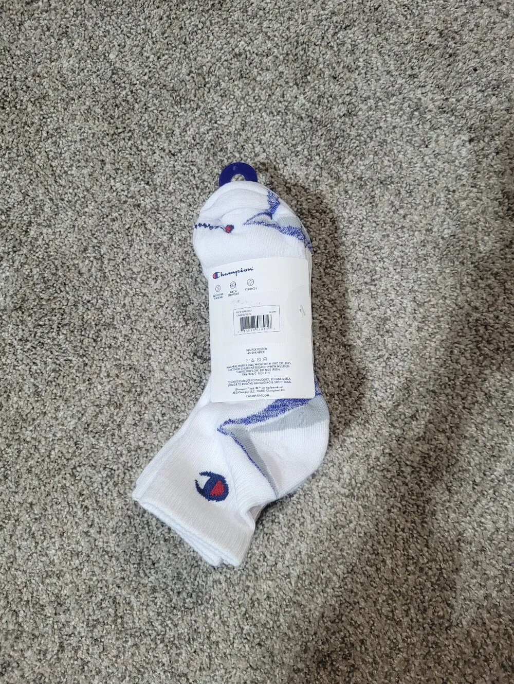 Champion Mens Size 6-12.5 Performance Cushioned Quarter Socks White Blue Logo.